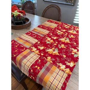 Lasting Impressions Victorian Heart Country Kitchen Patchwork Tablecloth Red